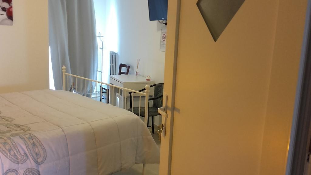 Le Tre Rose Bed & Breakfast Casamassima Buitenkant foto